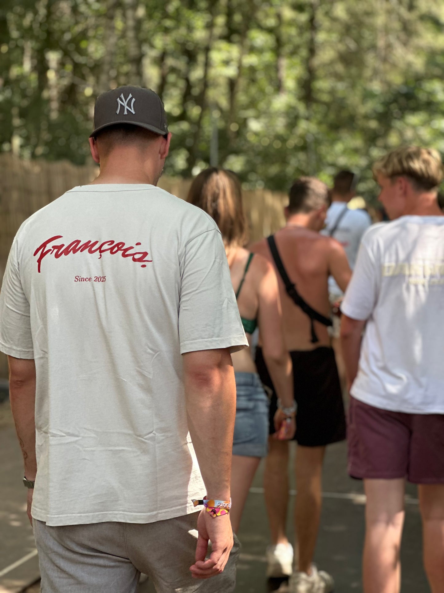The François T-Shirt - Cement